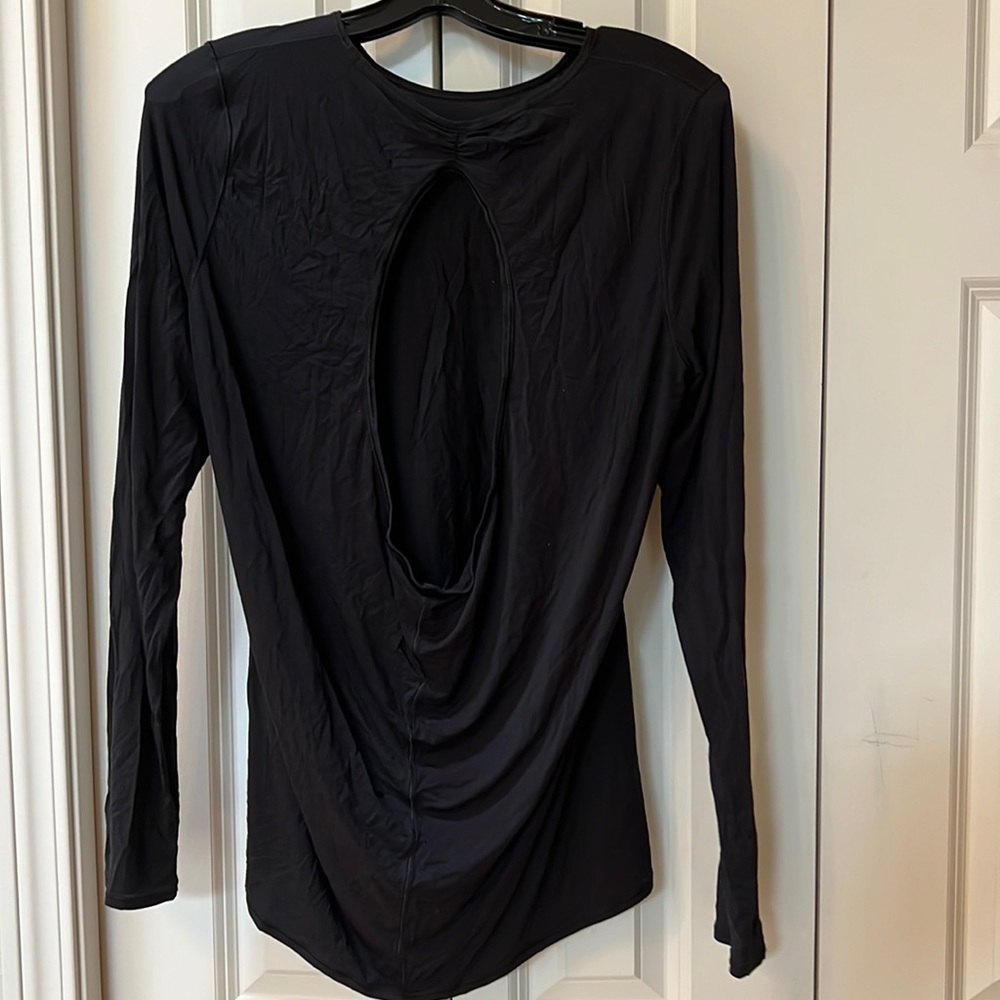 Lululemon long sleeved top